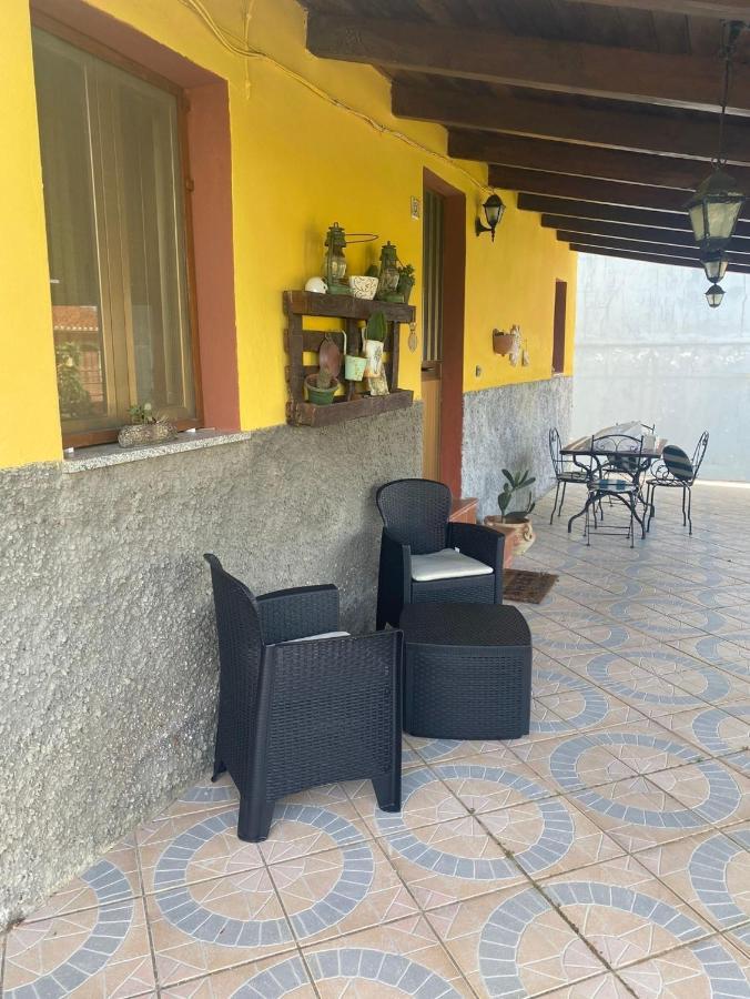 Casa Vacanza Sa Dommu De Teresa Nebida Exteriör bild