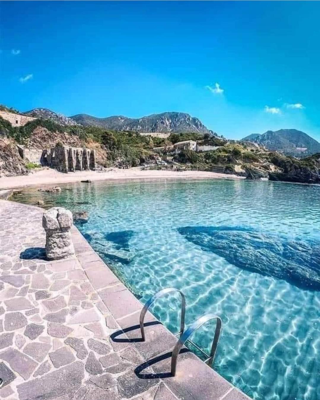 Casa Vacanza Sa Dommu De Teresa Nebida Exteriör bild
